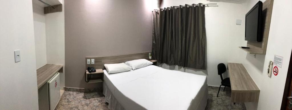 Hotel Colorado Vilhena Bagian luar foto